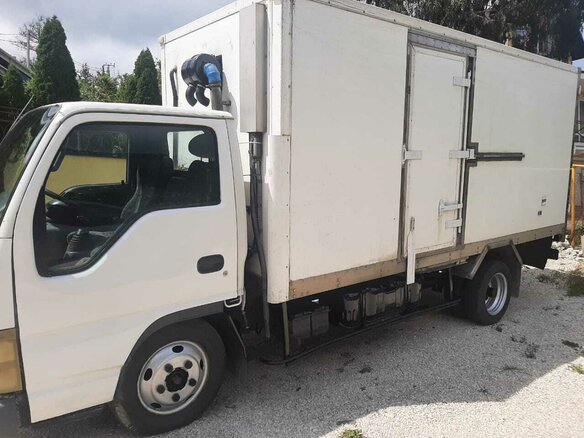 2005 Isuzu Elf (N-series), белый, 1700000 рублей - вид 4