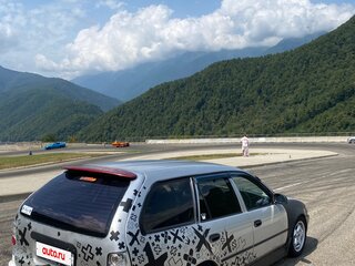 1991 Toyota Corolla VII (E100), серебристый, 420000 рублей, вид 4
