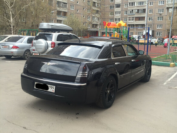 2005 Chrysler 300C I, чёрный - вид 3