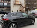 2021 Mercedes-Benz GLA 200 II (H247), чёрный, 3610000 рублей - вид 2