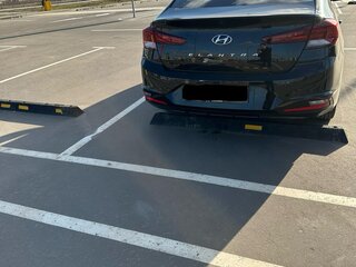 2019 Hyundai Elantra VI (AD) Рестайлинг, чёрный, 1500000 рублей, вид 3
