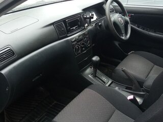 2003 Toyota Corolla Fielder IX (E120, E130), белый, 700000 рублей, вид 3