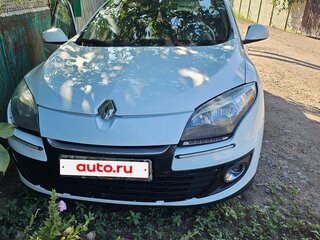 2014 Renault Megane III Рестайлинг, белый, 830000 рублей, вид 1