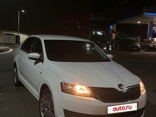 2014 Skoda Rapid I, белый, 1000000 рублей, вид 4