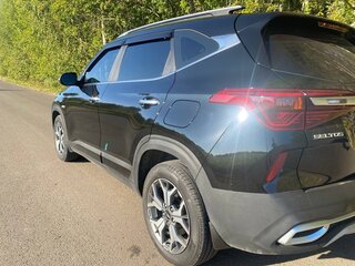2022 Kia Seltos I, чёрный, 3030000 рублей, вид 4