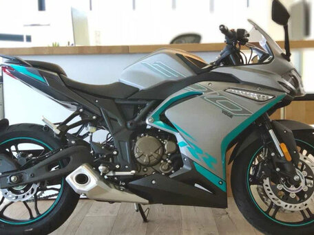 2026 Voge 300RR, серебристый, 368000 рублей, вид 2