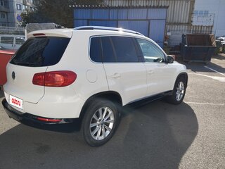 2013 Volkswagen Tiguan I Рестайлинг, белый, 1299000 рублей, вид 3