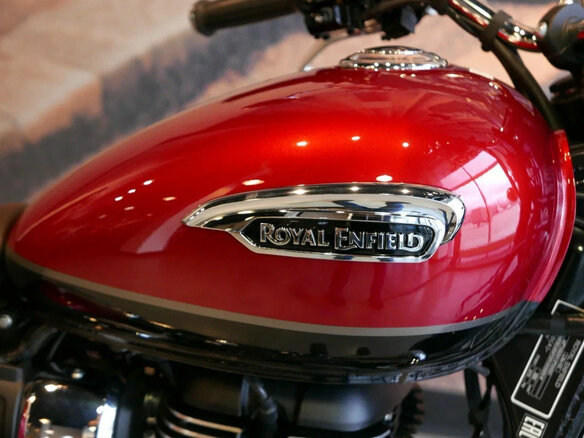2026 Royal Enfield Meteor, красный, 528000 рублей - вид 17