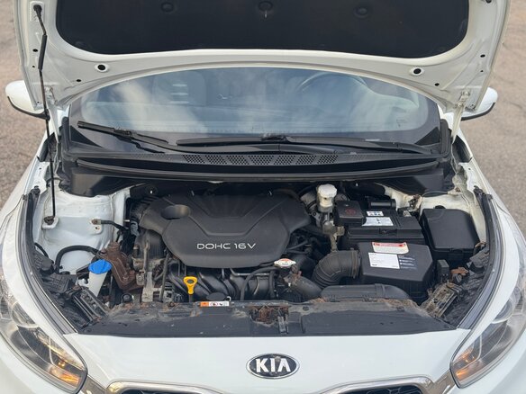 2013 Kia Ceed II, белый - вид 12