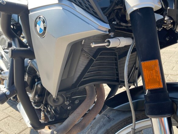 2021 BMW F 900 R, чёрный, 1050000 рублей - вид 1