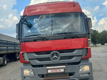 2014 Mercedes-Benz Actros, красный, 3300000 рублей, вид 1