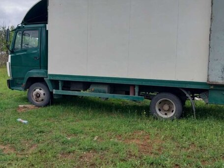 1995 Mercedes-Benz MB 100, зелёный, 1250000 рублей, вид 1