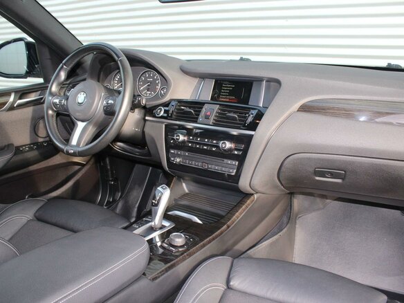2017 BMW X4 20i I (F26), белый, 3400000 рублей - вид 5