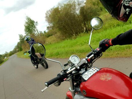 1989 Yamaha V-Max 1200, красный, 390000 рублей, вид 1