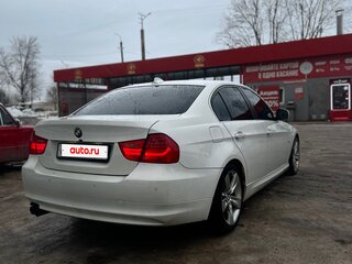 2009 BMW 3 серии 325i V (E90/E91/E92/E93) Рестайлинг, белый, 950000 рублей, вид 4