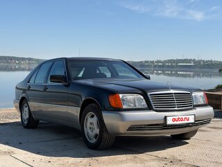 1992 Mercedes-Benz S-Класс 500 III (W140), серый, 1450000 рублей, вид 3