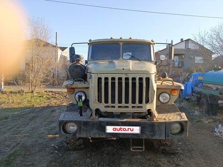 2004 Урал 44202, жёлтый, 520000 рублей, вид 2