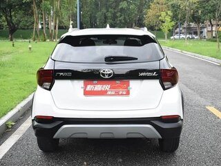 2023 Toyota Yaris L XP150 Рестайлинг, белый, 1180000 рублей, вид 5
