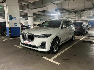 2020 BMW X7 40i I (G07), белый, 6100000 рублей, вид 1