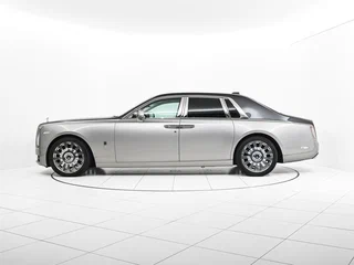 2019 Rolls-Royce Phantom VIII, серебристый, 32600000 рублей, вид 5