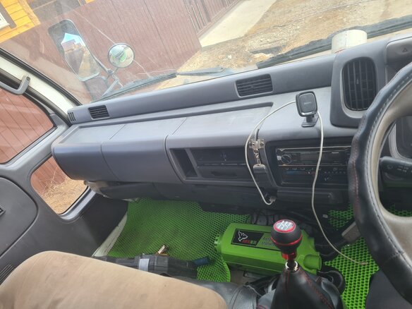 1994 Nissan Atlas, зелёный, 850000 рублей - вид 13