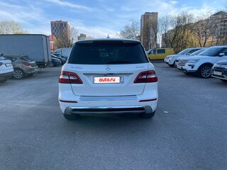 2013 Mercedes-Benz M-Класс 350 CDI III (W166), белый, 3350000 рублей, вид 3