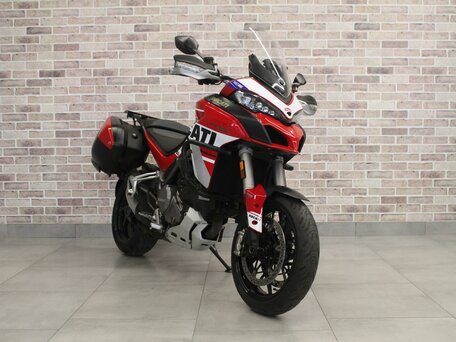 2018 Ducati Multistrada 1260, красный, 1365000 рублей, вид 4