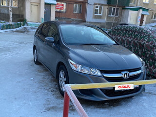 2010 Honda Stream II Рестайлинг, серебристый, 1000000 рублей, вид 2