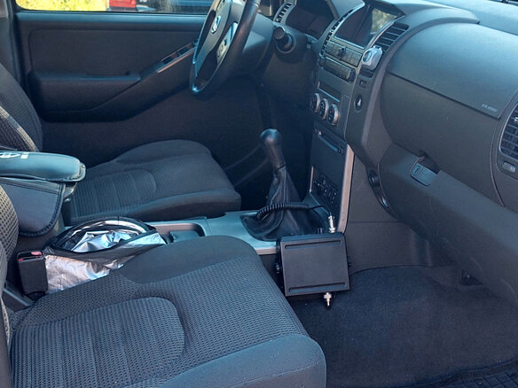 2005 Nissan Pathfinder III, чёрный, 1100000 рублей - вид 13