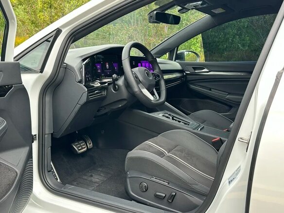 2024 Volkswagen Golf VIII Рестайлинг, серый - вид 9