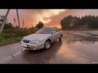 2006 Kia Spectra I Рестайлинг 2, белый, 300000 рублей, вид 5