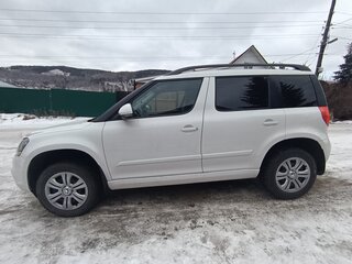 2015 Skoda Yeti I Рестайлинг, белый, 1250000 рублей, вид 4