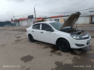 2013 Opel Astra H Рестайлинг, белый, 700000 рублей, вид 4