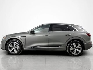 2024 Audi Q8 e-tron 50, белый, 12385509 рублей, вид 4