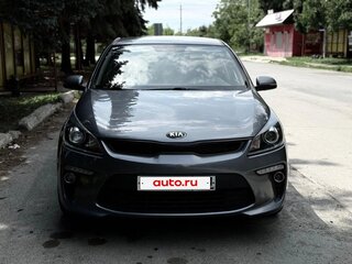 2020 Kia Rio IV, серый, 1795000 рублей, вид 3