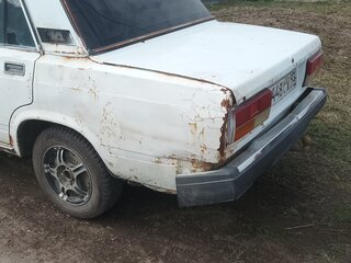2005 Lada (ВАЗ) 2107, белый, 70000 рублей, вид 1