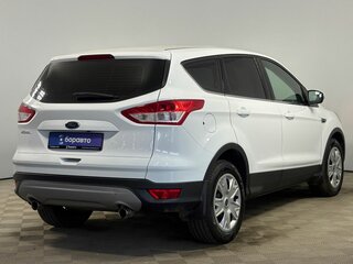 2016 Ford Kuga II Рестайлинг, белый, 1570000 рублей, вид 5