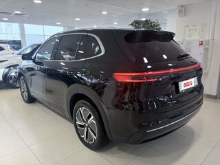 2026 Geely EX5 Гибрид EM-R, чёрный, 3829990 рублей, вид 2