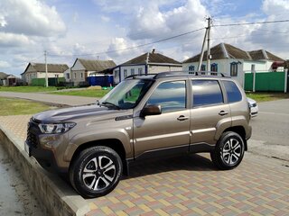 2025 Lada (ВАЗ) Niva Travel I, коричневый, 1380000 рублей, вид 3