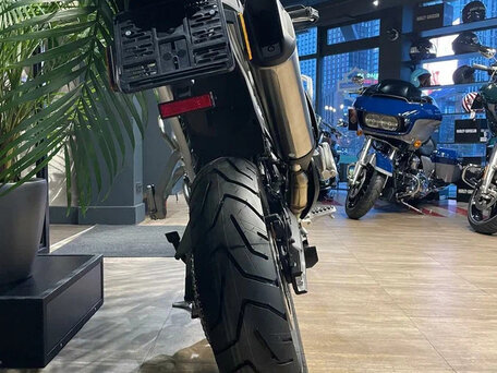 2024 Triumph Tiger 900, чёрный, 1850000 рублей, вид 5