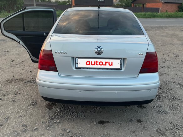 1999 Volkswagen Bora I, серебристый, 400000 рублей - вид 2