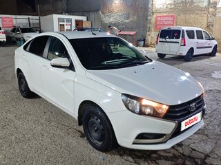 2021 Lada (ВАЗ) Vesta I, белый, 700000 рублей, вид 2