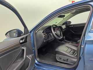 2021 Volkswagen Jetta 6-speed VII, синий, 1460000 рублей, вид 5