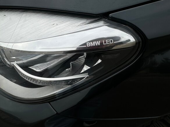 2018 BMW 7 серии Long 740Li xDrive VI (G11/G12), чёрный, 4250000 рублей - вид 4