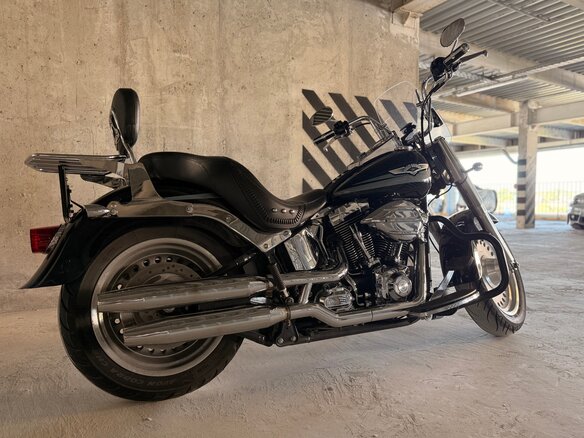 2007 Harley-Davidson Fat Boy, чёрный, 950000 рублей - вид 12