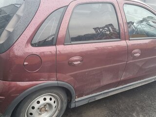 2003 Opel Corsa C Рестайлинг, красный, 220000 рублей, вид 3