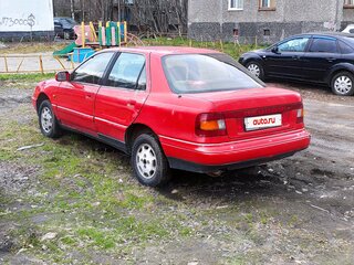 1992 Hyundai Lantra I, красный, 140000 рублей, вид 5