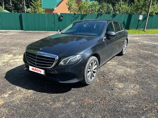 2018 Mercedes-Benz E-Класс 200 V (W213, S213, C238), чёрный, 2990000 рублей, вид 1