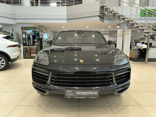 2019 Porsche Cayenne III, чёрный, 4400000 рублей, вид 2