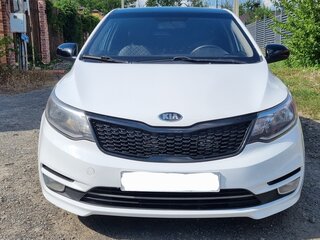 2016 Kia Rio III Рестайлинг, белый, 790000 рублей, вид 2